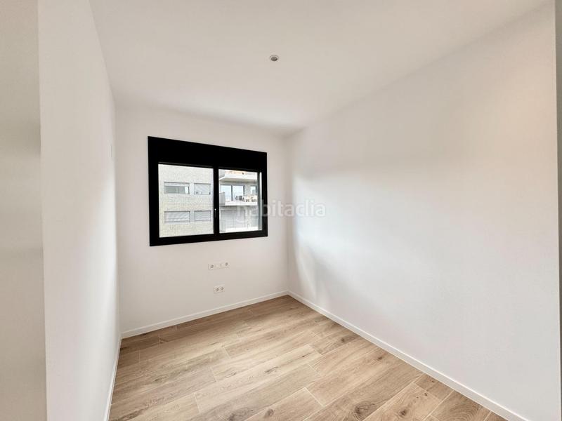 Foto 633e2a72-4e24-464b-b4c1-7c603e4ed357. Rent penthouse with heating parking pool in Finestrelles Esplugues de Llobregat