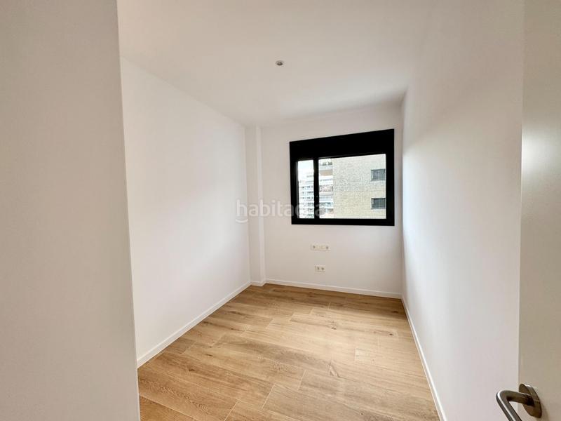 Foto 80ce7069-1ec1-4324-8f0c-d81a6dc8c142. Rent penthouse with heating parking pool in Finestrelles Esplugues de Llobregat