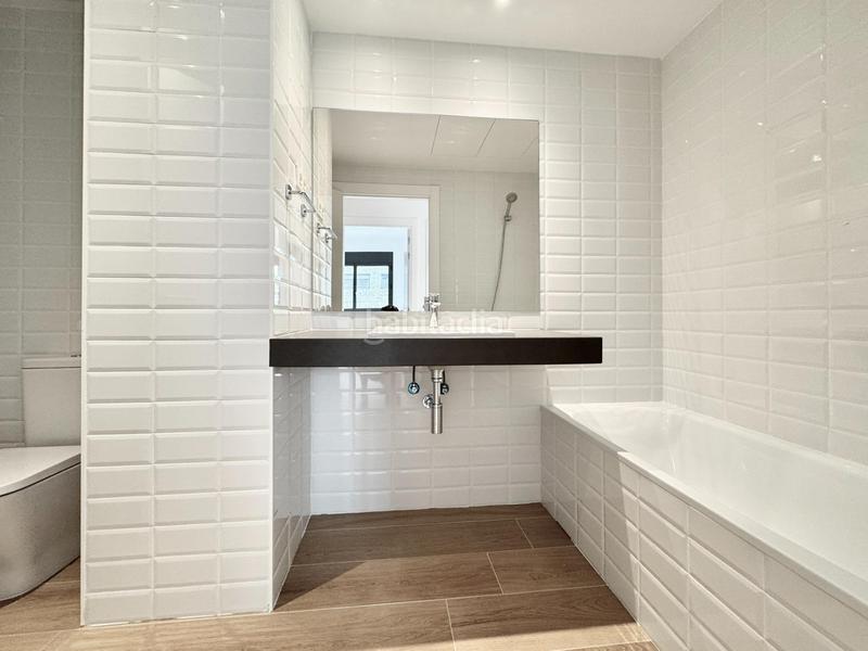 Foto 939fb28a-b7eb-47b0-9af8-06fac0ac0fb9. Rent penthouse with heating parking pool in Finestrelles Esplugues de Llobregat