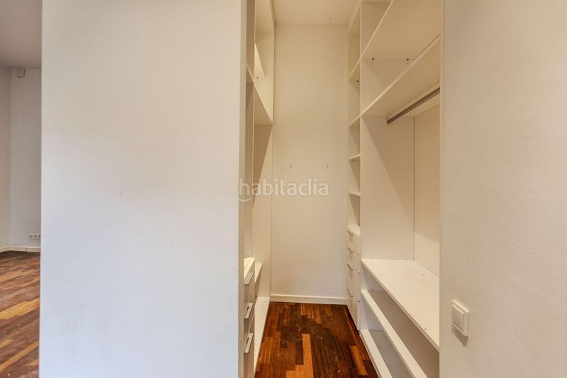 Foto 06527bf6-675a-49c5-9320-3474c94a0bc6. Casa adossada amb calefacció aparcament a Sarrià Barcelona