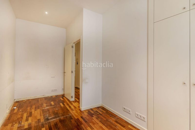 Foto 141e7766-3409-4ea4-be6f-d499b6d06ec5. Casa adossada amb calefacció aparcament a Sarrià Barcelona