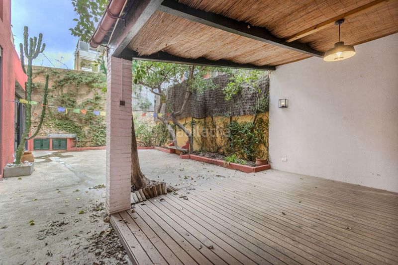 Foto 14d75080-2925-4064-962b-ba9670ace8c7. Casa adossada amb calefacció aparcament a Sarrià Barcelona