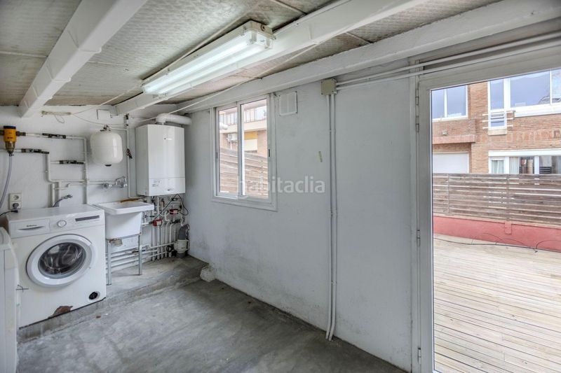 Foto 6d23237b-ac26-4d04-967f-4a3824771880. Casa adossada amb calefacció aparcament a Sarrià Barcelona