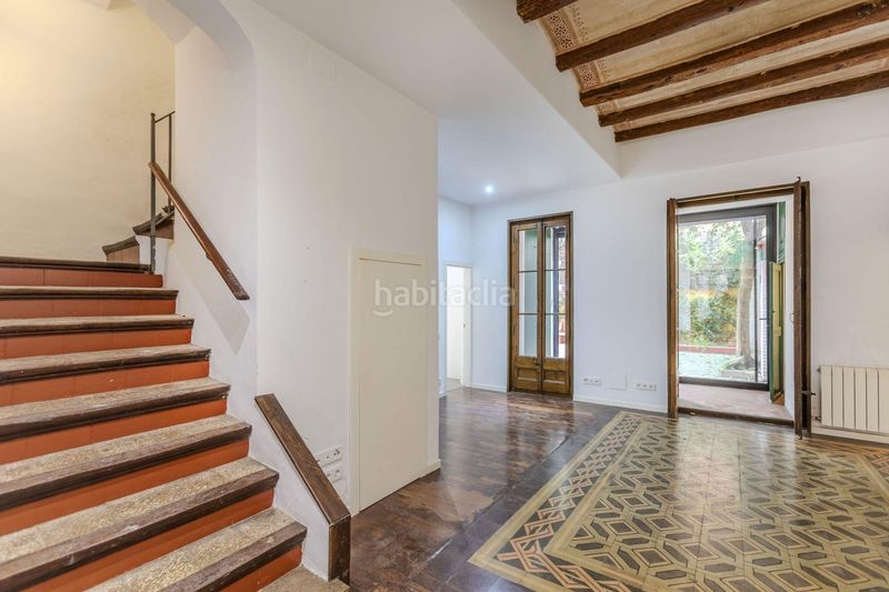 Foto 9ce175d2-5bdc-40d2-a573-2e82e3f969b1. Casa adossada amb calefacció aparcament a Sarrià Barcelona