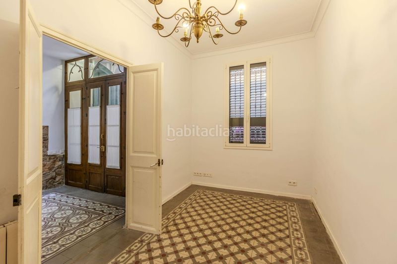 Foto 9ed2be05-76f2-4128-9618-b29da6f78261. Casa adossada amb calefacció aparcament a Sarrià Barcelona