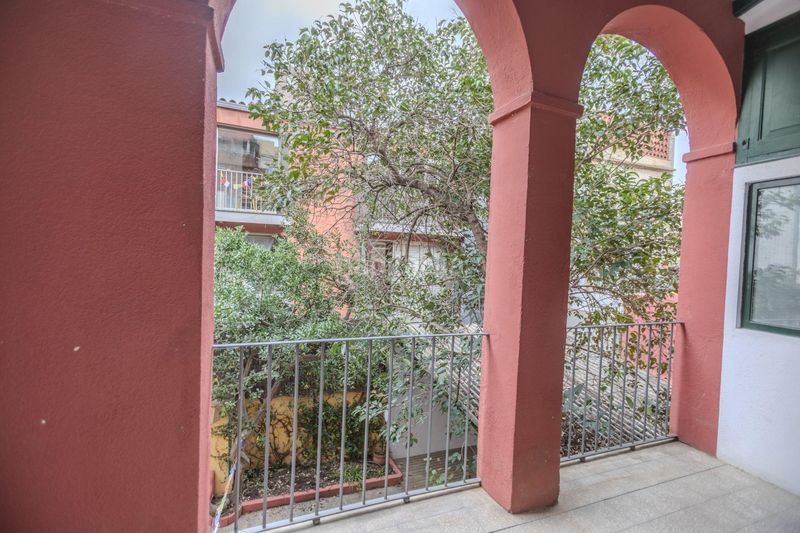 Foto cb535193-0f69-40fd-a7ad-62411b71f9ac. Casa adossada amb calefacció aparcament a Sarrià Barcelona