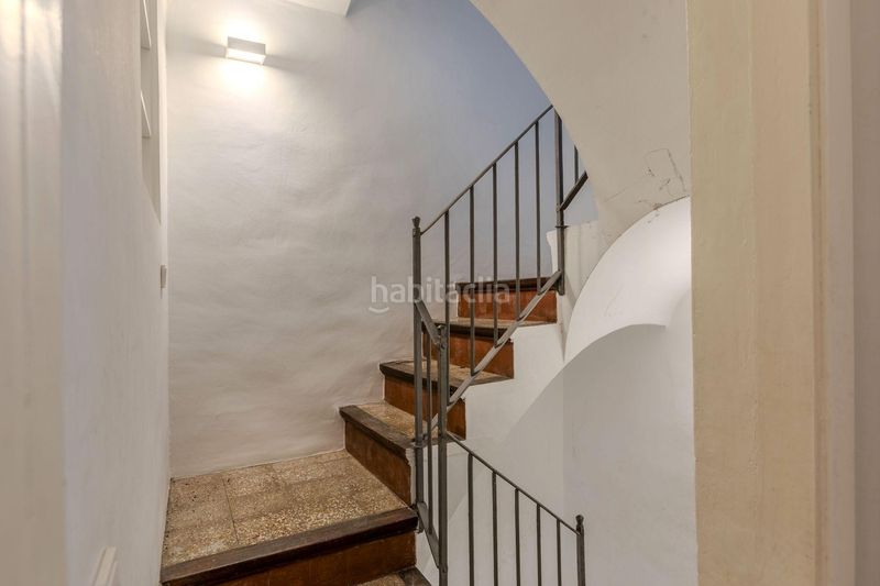 Foto e83adcbd-050f-4281-ba4d-7ea76d84e732. Casa adossada amb calefacció aparcament a Sarrià Barcelona