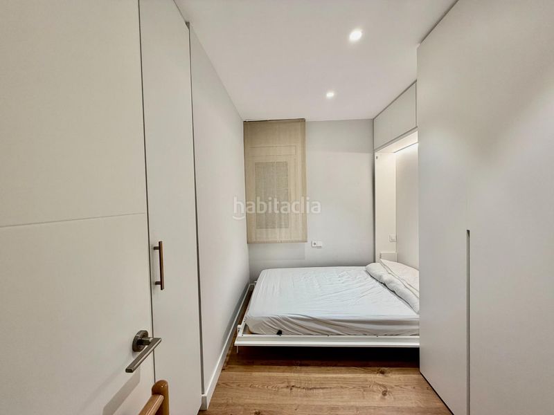 Foto b142ad7a-3fa2-4ccb-a75f-a2e2d1eb94fa. Pis amb calefacció aparcament a Sagrada Família Barcelona