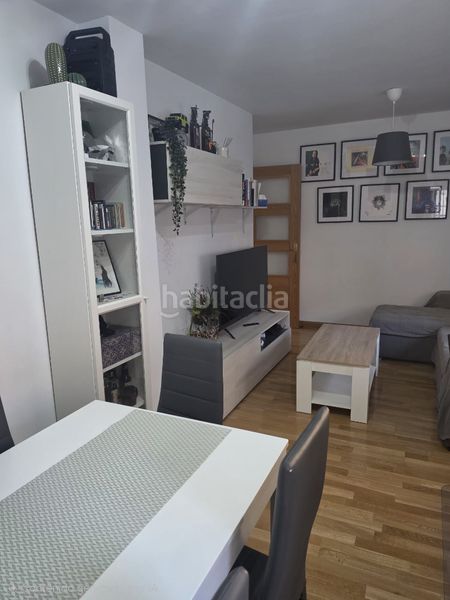 Foto 9dc912db-a461-42c4-9317-00b2b4df5b69. Piso  en Campo Real
