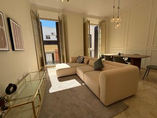 Flat  Calle méndez núñez. Elegancia histórica en el corazón de málaga