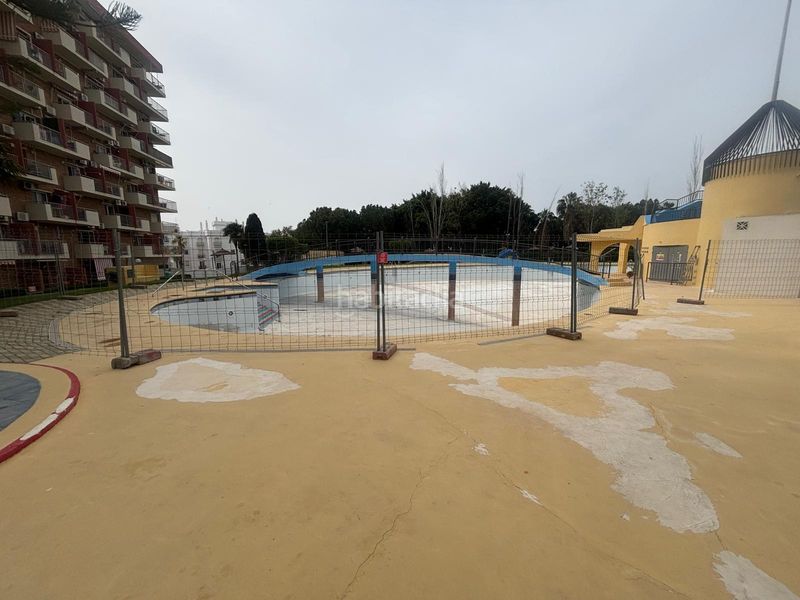 Foto ecb3a6b7-3166-4406-a8ef-5a64e123f231. Estudi amb piscina a Parque de la Paloma Benalmádena