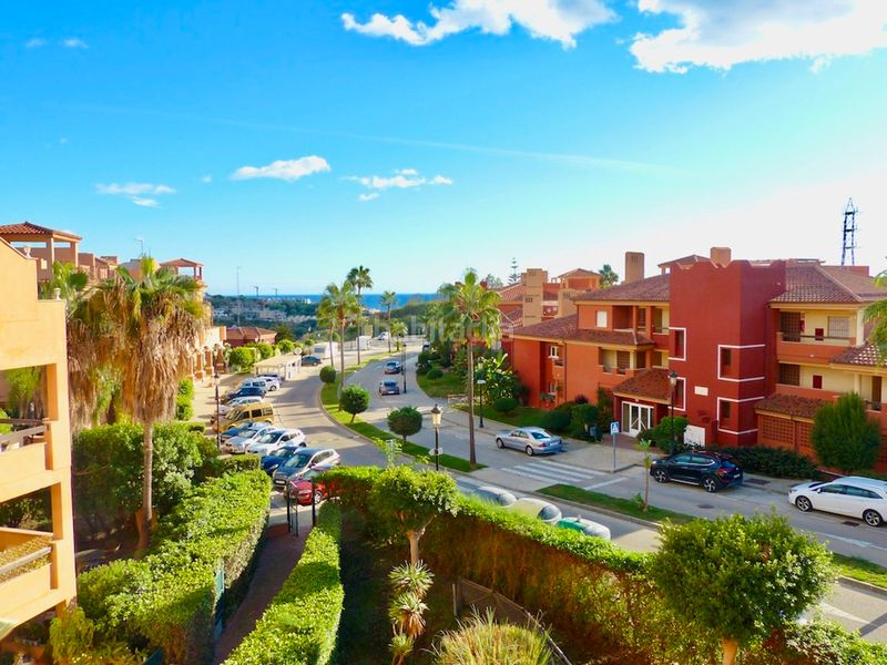 Foto a66bc724-46b1-4457-b4f5-9efbdf6dbafb. Pis amb aparcament a reserva de Marbella Marbella