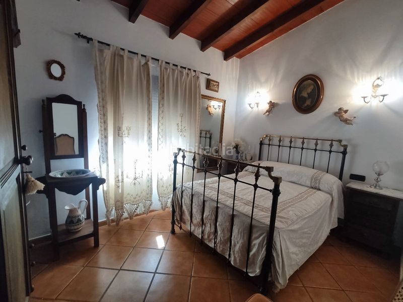 Foto eb94d8c2-ccf9-4045-bc7d-8f7f2aa2bb22. Casa amb xemeneia piscina a Casalpalma - Fahala Cártama