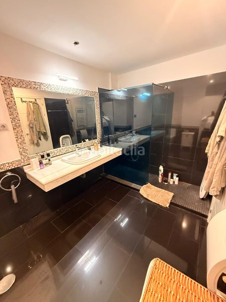 Foto dab47b96-f40e-4680-bfaa-c2864d96198f. Planta baixa amb aparcament piscina a El Higuerón Fuengirola