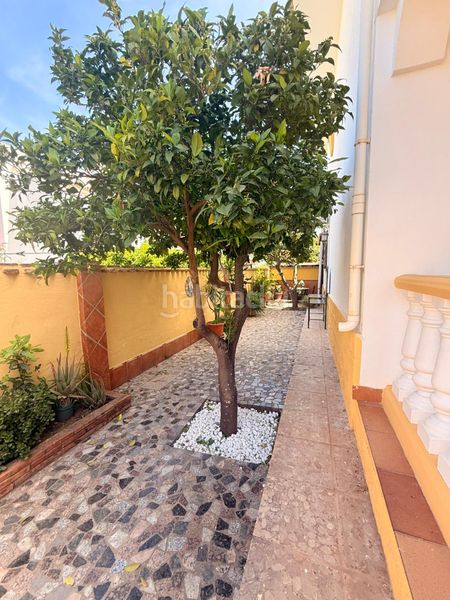 Foto 1e0af5f5-0bdb-4852-9c63-03eedf504837. Casa amb piscina a Jardines de Alhaurín-Huerta Alta-Fuensanguínea Alhaurín de la Torre