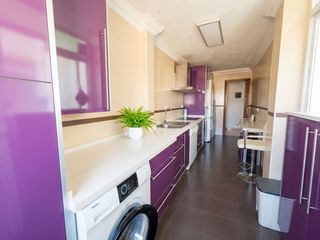 Etagenwohnung  Calle antillas. Piso en venta con 3 dormitorios en virgen de belén