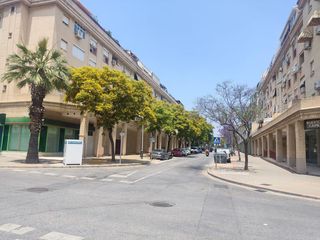 Local Comercial en Calle Robinson Crusoe