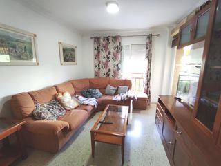 Location Appartement  Calle nicolás maquiavelo 10. Piso en alquiler para estudiantes de septiembre a junio en corti