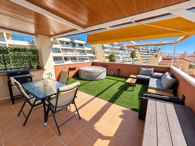 Foto ec4d358c-b036-4fe1-b72e-35321282bae8. Àtic amb aparcament piscina a Zona Centro Comercial Torrequebrada Benalmádena