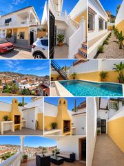 Location Chalet à Fuente Alegre - El Chaparral - Los Morales. Chalet independiente con piscina y amplias zonas exteriores en p