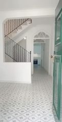 Semi detached house  Carrer del rosari. Casa tradicional en centre històric con aacensor