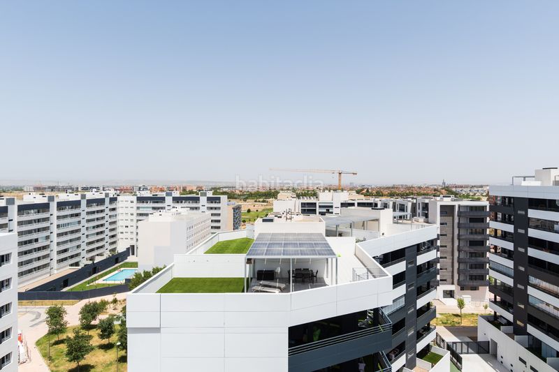 Foto 5c2ec656-e7a8-495c-b890-fc67dcf2eccd. Àtic amb calefacció piscina a Arcosur Zaragoza