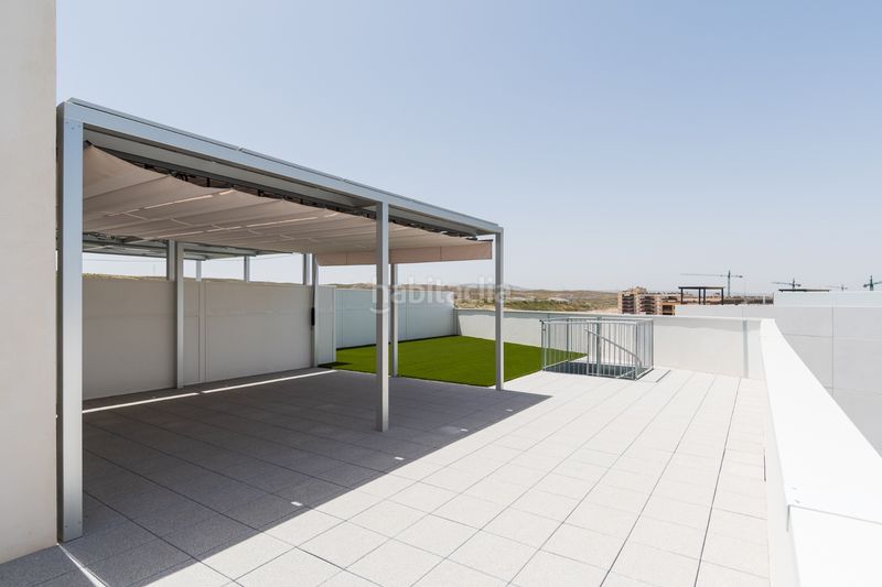Foto ec99a8e8-3772-4a74-980f-4dd180d5455f. Àtic amb calefacció piscina a Arcosur Zaragoza
