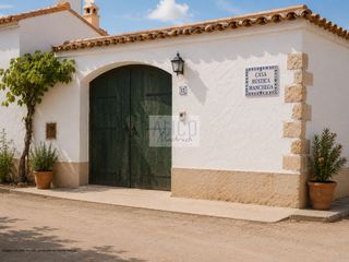 Casa  De la ese. Alcubillascasa