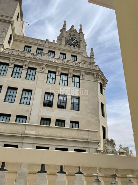Foto 426ed127-6db8-49e0-8996-643382663530. Àtic amb calefacció a Universidad-Malasaña Madrid