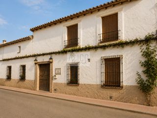 House  Santa ana 35. Cózarcasa