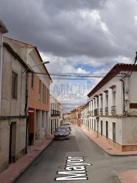 Foto a51696d2-e7b1-47e3-94ab-2af79fa41217. Casa amb calefacció aparcament a Cózar