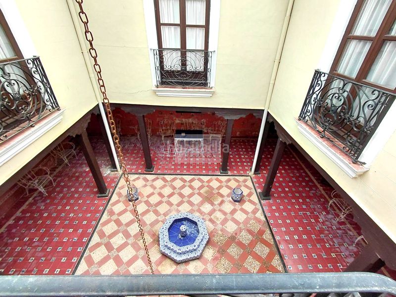 Foto b89e3a8d-cc42-49d1-86fd-71622e7d6499. Casa amb calefacció aparcament a Cózar