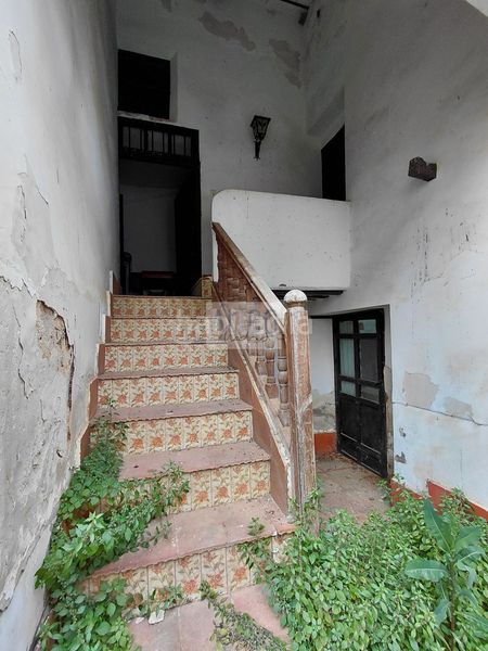 Foto c5b80699-e0fe-45ca-9050-f00aa5c13d47. Casa amb calefacció aparcament a Cózar