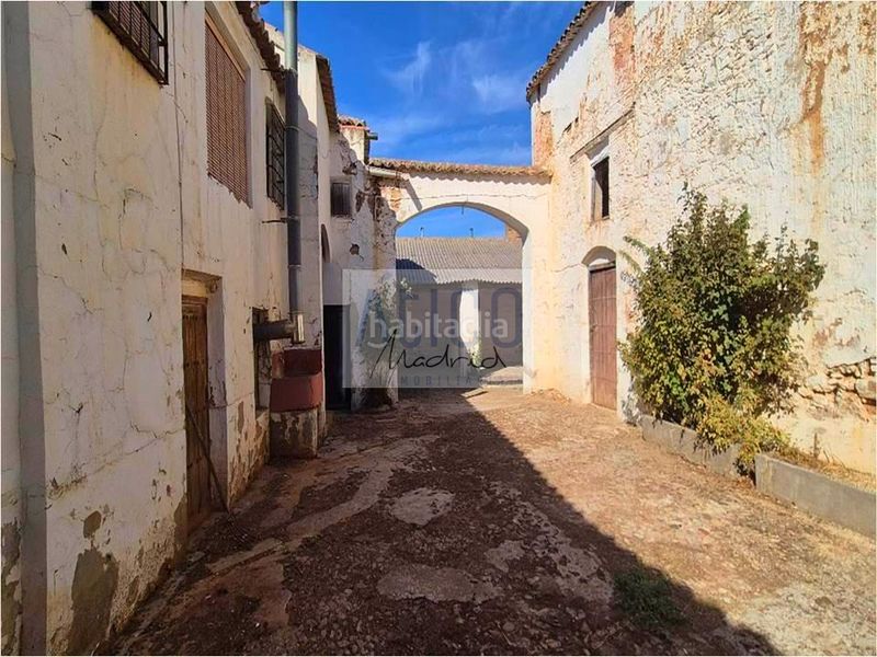 Foto de81b5f5-252f-4fd3-b02c-97f55afb77d7. Casa amb calefacció aparcament a Cózar