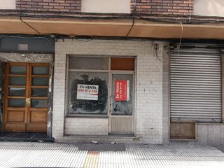 Local Comercial  Antonio lucio villegas. Local comercial en venta en langreo sama  177 m2