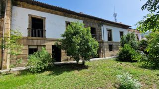 Casale  Calle felipe canseco 28. Haz historia en campomanes