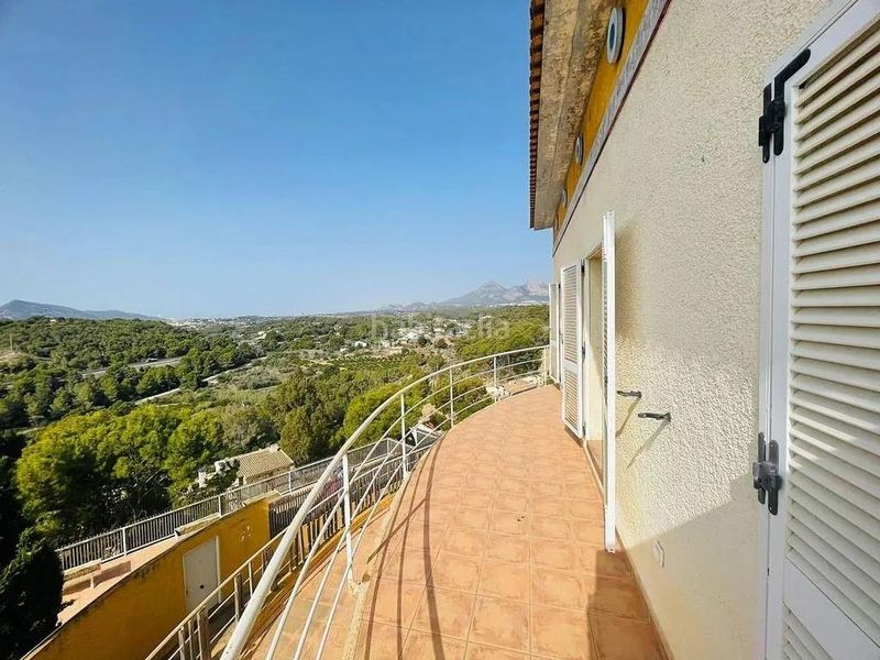 Foto 2c6d655e-7ff7-4d95-a126-87e38bd85dfa. Chalet en Altea la vella Altea