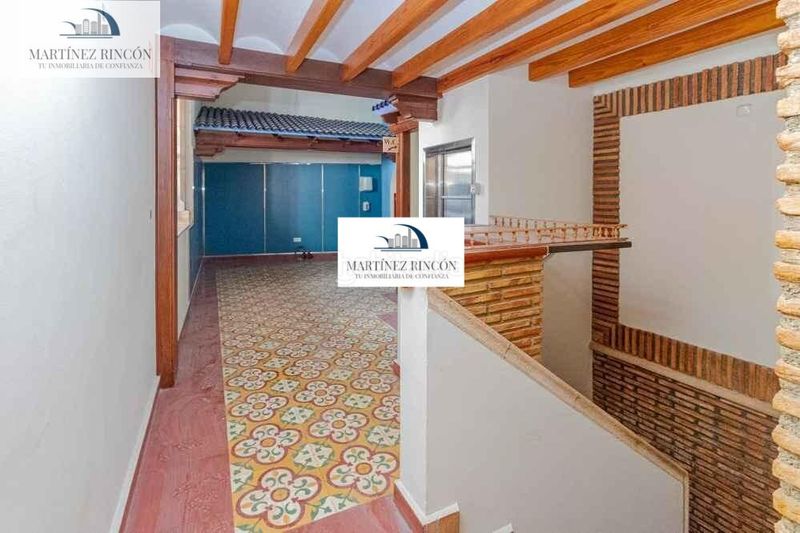 Foto ba557c63-3871-4f48-86a6-a141bd628542. Edifici a La Nucia Pueblo Nucia (la)