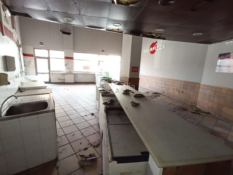Foto 48dd9c0b-2ce7-4df0-865d-c4fa36c2de05. Local comercial a El Carbayedo - El Quirinal Avilés