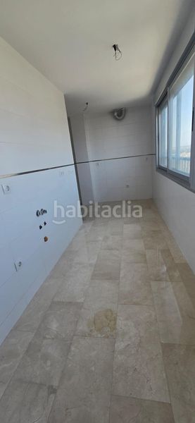Foto 2ba655a8-79c8-424e-9027-5e27615e6c92. Àtic a PAU 5 Alicante