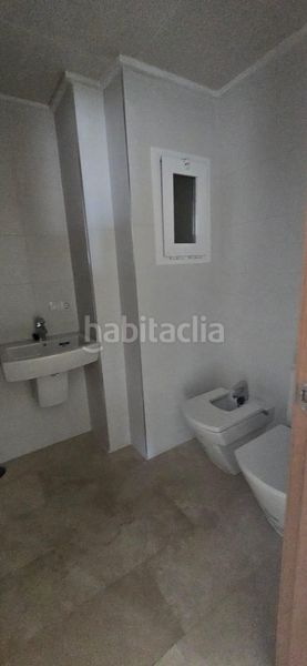 Foto c18fd9be-a811-43f8-a67c-71aafd5d7d41. Àtic a PAU 5 Alicante