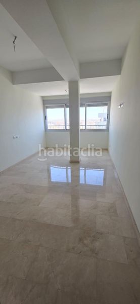 Foto d8d6657d-83ed-402c-9945-0188b8801a5a. Àtic a PAU 5 Alicante