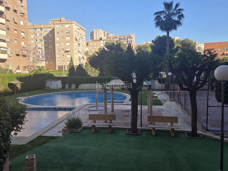 Foto 5fac1192-2290-4df3-a5f7-917c14c6fb69. Pis amb piscina a San Blas Alicante