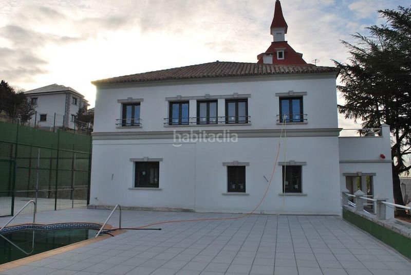 Foto cbf62f72-795f-4de4-b0f5-aed44b755c9b. Xalet amb aparcament piscina a Casco Antiguo Torrelodones