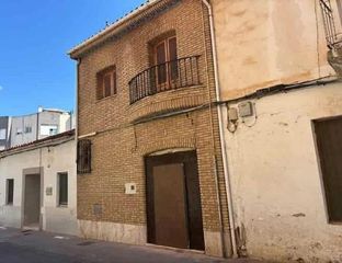 Casa a Zona Calle Valencia. Casa unifamiliar en casco antiguo de torrent