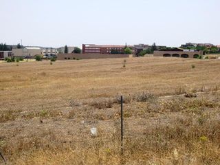 Fondo rustico in La Dehesa - El Pinar