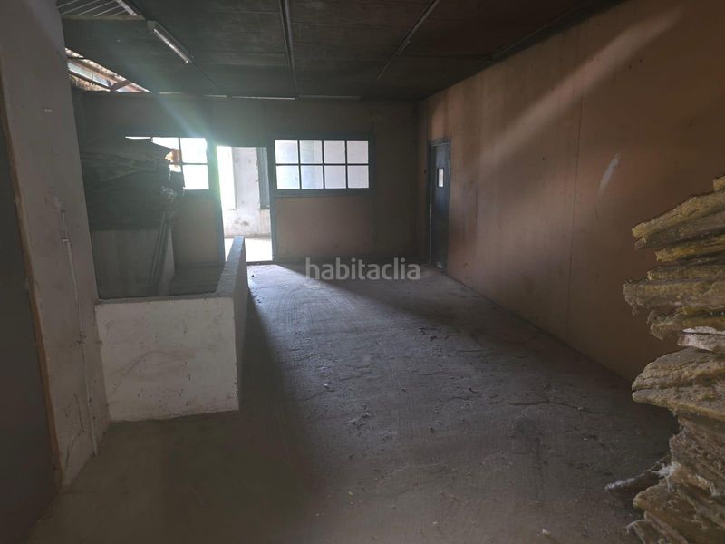 Foto 9ad4a535-1116-4979-ba7e-b23e1d84f6ee. Nau industrial a calle de la concordia 3 a Bañeza (La)