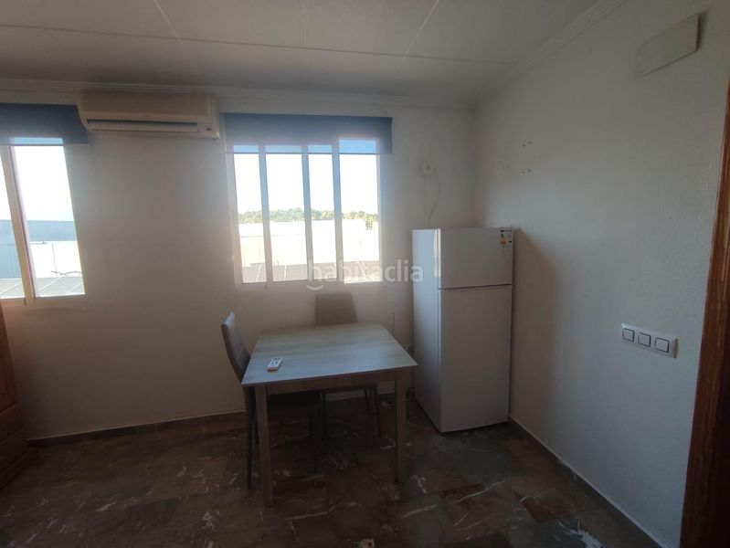 Foto eb60b6ea-af2f-4883-86d2-49a989b84a1d. Edifici a La Nucia Pueblo Nucia (la)