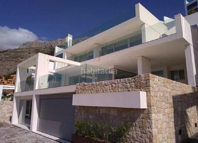 Foto b9933846-ad8c-4137-9e43-625c39e8b8d7. Xalet amb aparcament piscina a Altea la vella Altea