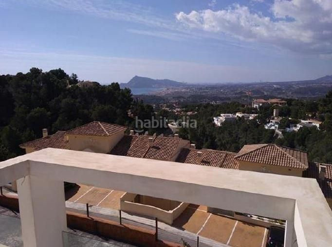Foto c01c73b9-9e9d-49ad-9b2a-ccbb759cfc27. Xalet amb aparcament piscina a Altea la vella Altea